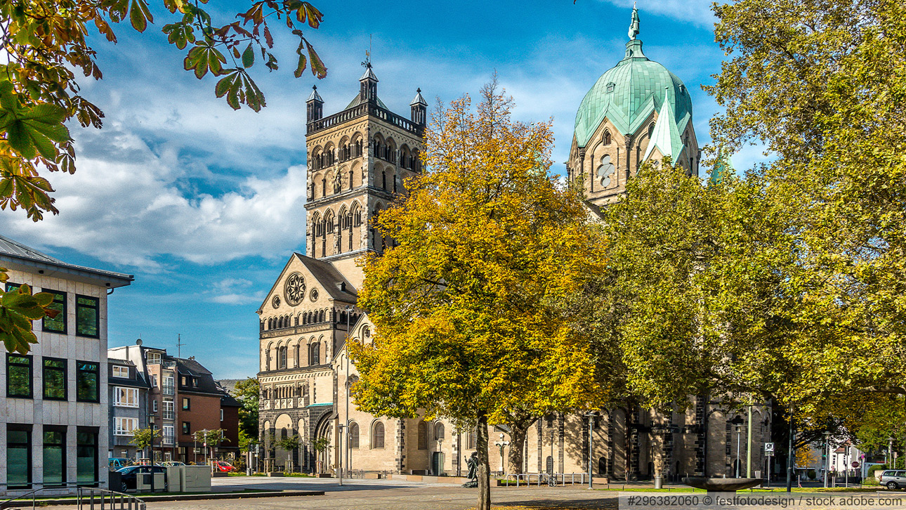 Curt Hergarden Bauelemente GmbH & Co.KG aus Düsseldorf: Markisen für Neuss